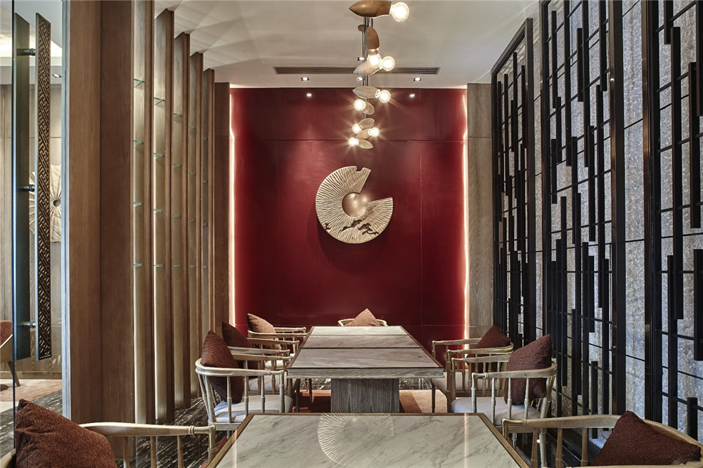 格兰云天五星级酒店装建设计案例