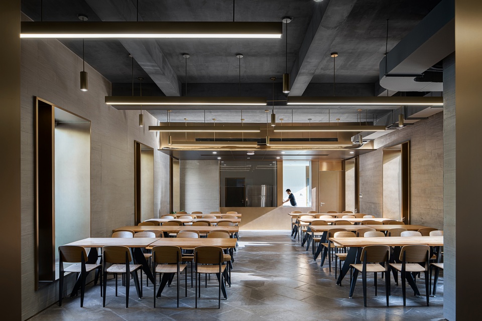 郑州专业厂房装建公司-厂房办公楼装建设计案例