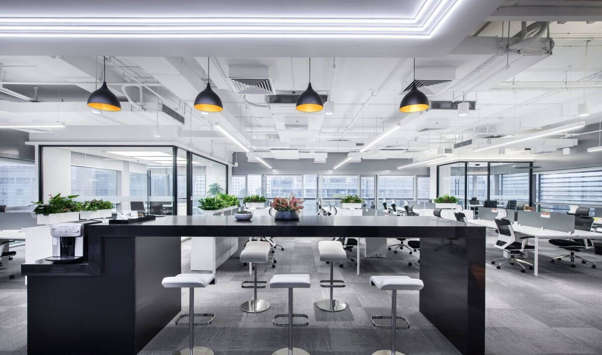 郑州51信誉卡总部办公装建公司设计案例
