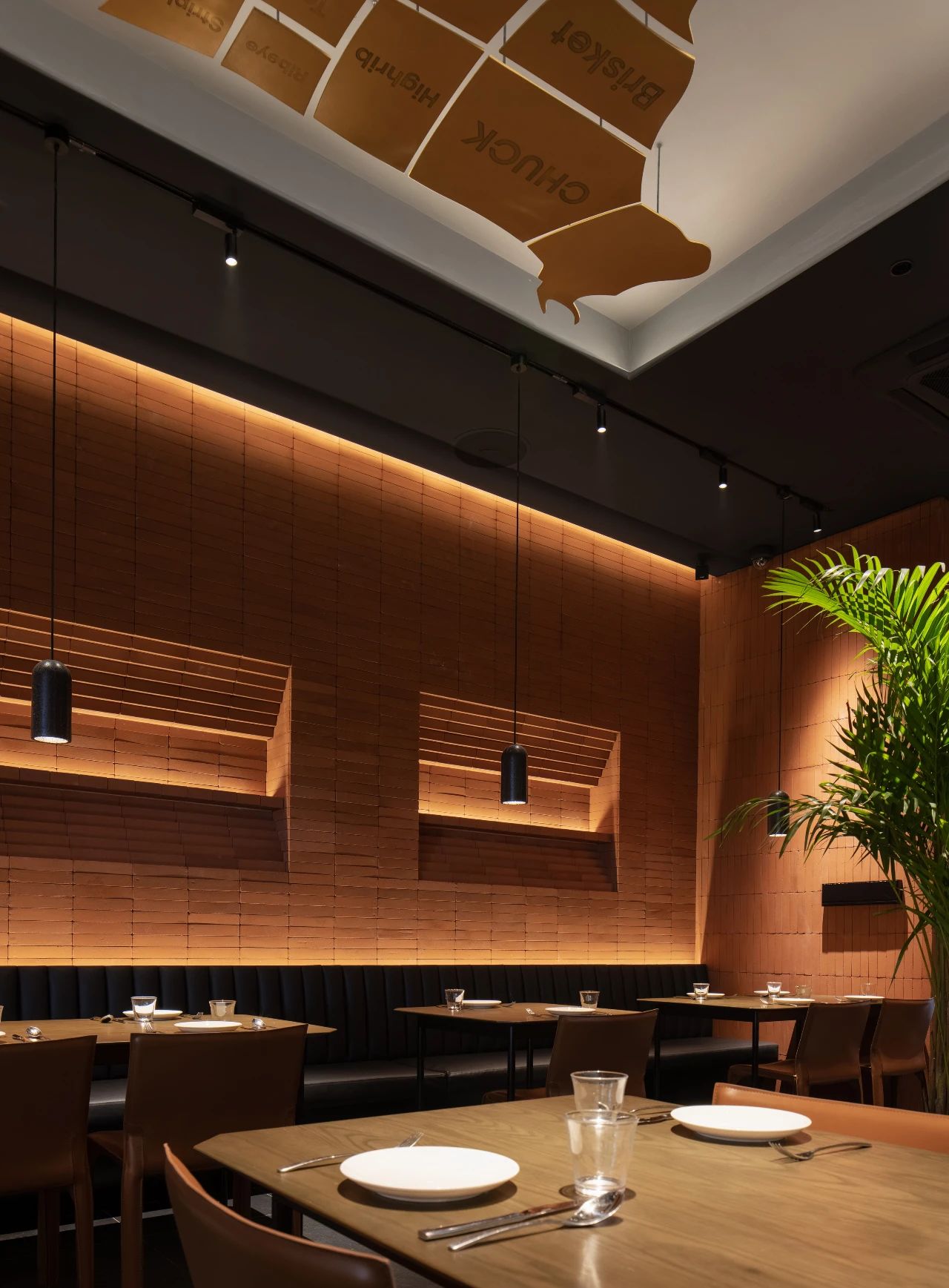 郑州西餐牛排屋设计-专业牛排餐厅装建设计公司
