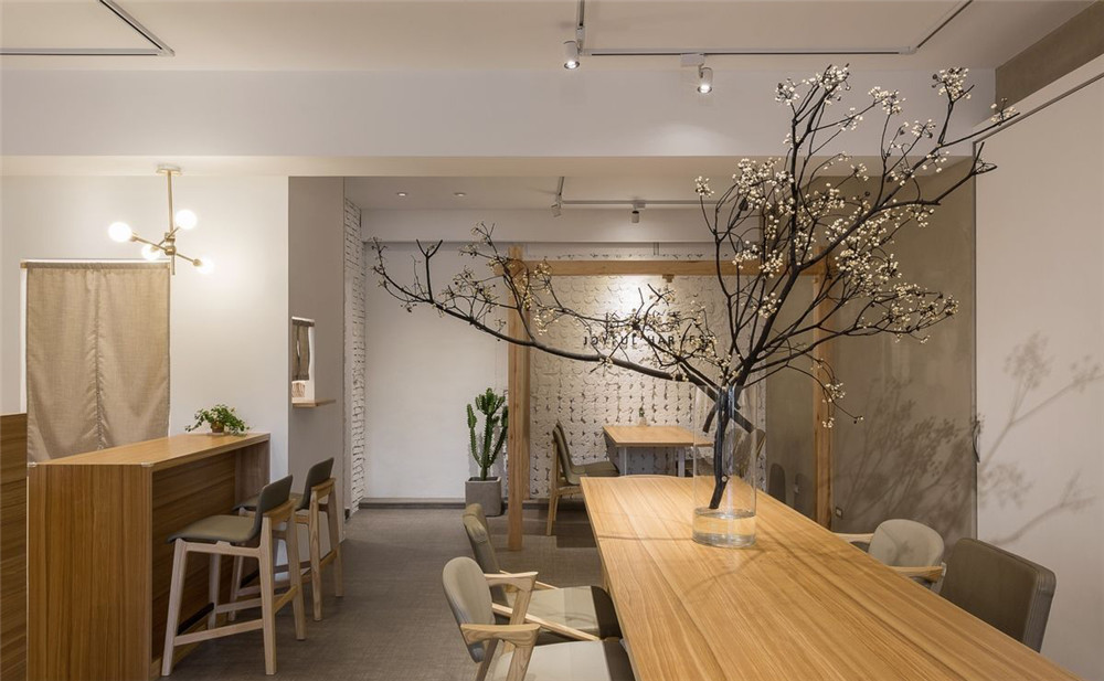 郑州拾禾米香手工零食店装建公司设计案例