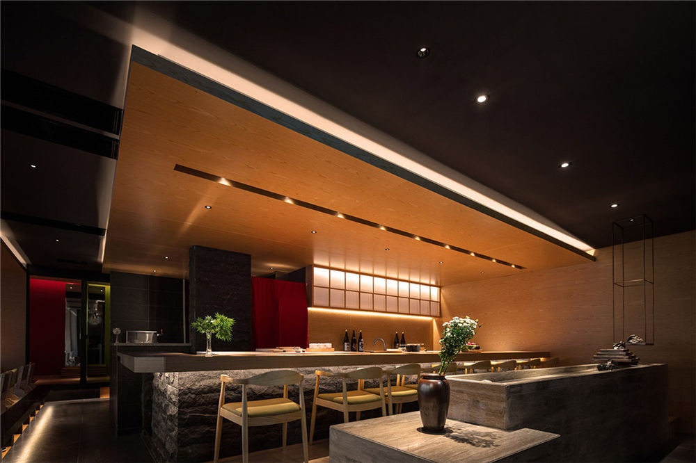 郑州神宫日式操持店装建公司设计案例
