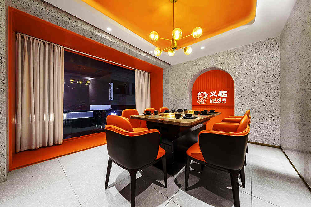 郑州义起烤肉一路行装建公司设计案例
