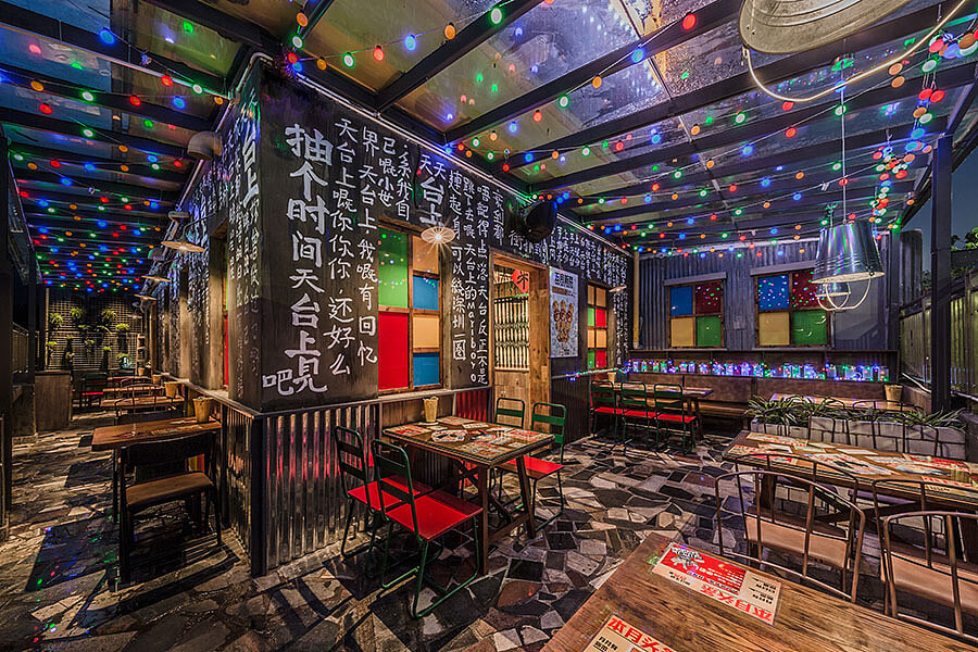 郑州露台上见烧烤店装建公司设计案例