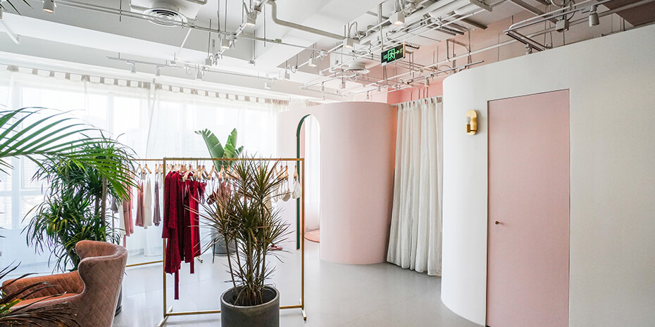 郑州Berry Melon女装店装建公司设计案例
