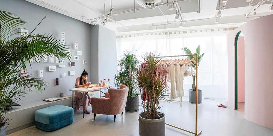 郑州Berry Melon女装店装建公司设计案例