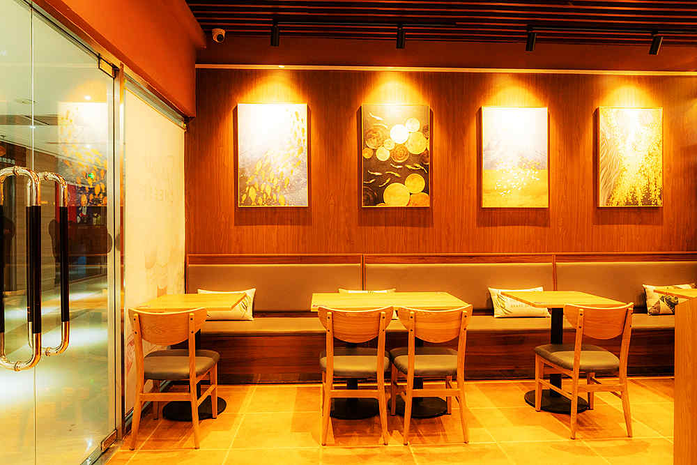 郑州三味真咖啡书店设计公司装建案例