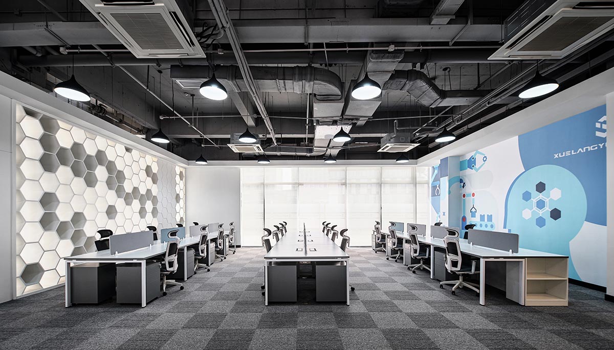 雪浪云科技公司现代极简风办公室装建设计案例(图4)