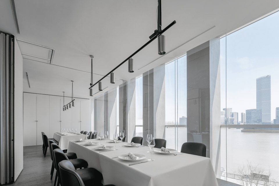 郑州餐厅设计公司西凹术馆餐厅装建案例(图5) 郑州餐厅设计公司西凹术馆餐厅装建案例(图5)