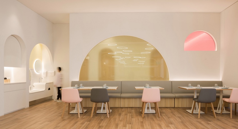 亲子餐厅设计公司维塔兰德亲子餐厅装建案例(图5) 亲子餐厅设计公司维塔兰德亲子餐厅装建案例(图5)