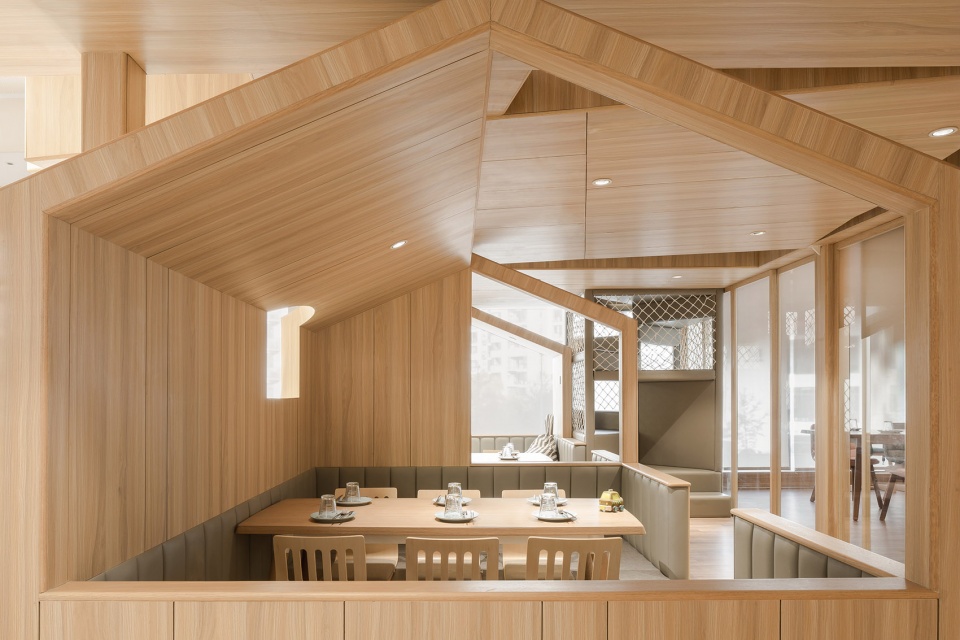 亲子餐厅设计公司维塔兰德亲子餐厅装建案例(图14) 亲子餐厅设计公司维塔兰德亲子餐厅装建案例(图14)