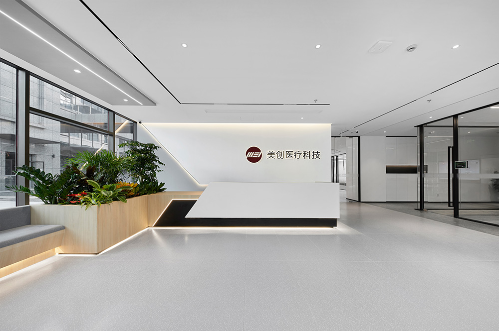 简约时尚的美创医疗科技公司办公室装建案例(图1) 简约时尚的美创医疗科技公司办公室装建案例(图1)