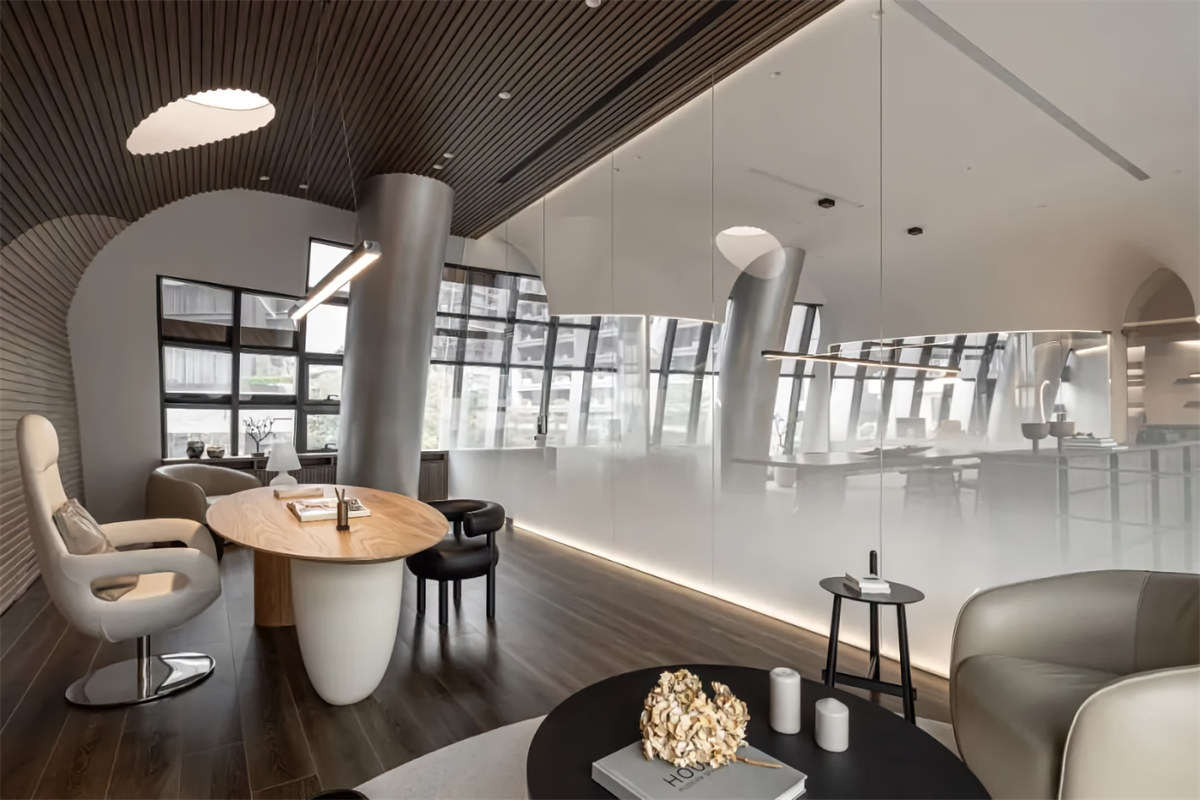 专业设计公司灵动科技办公室装建设计案例(图6) 专业设计公司灵动科技办公室装建设计案例(图6)
