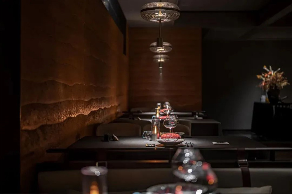 龙吟九品高端商务中餐厅装建设计规划(图6)
