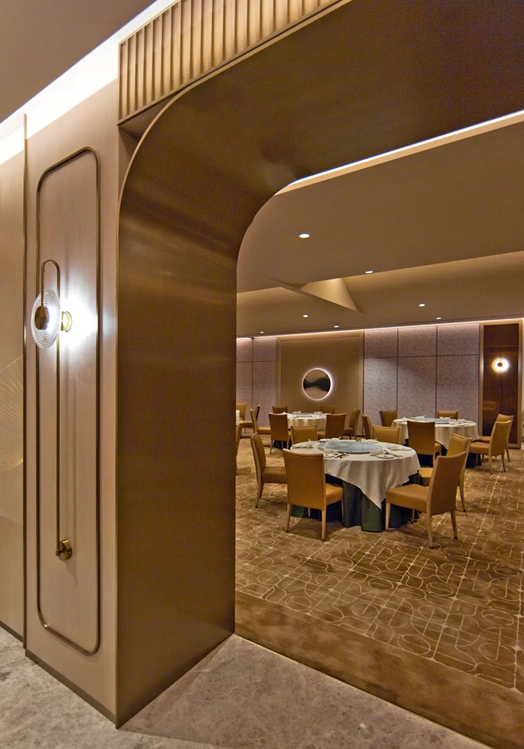 福临门轻奢风粤菜中餐厅装建设计规划(图3)