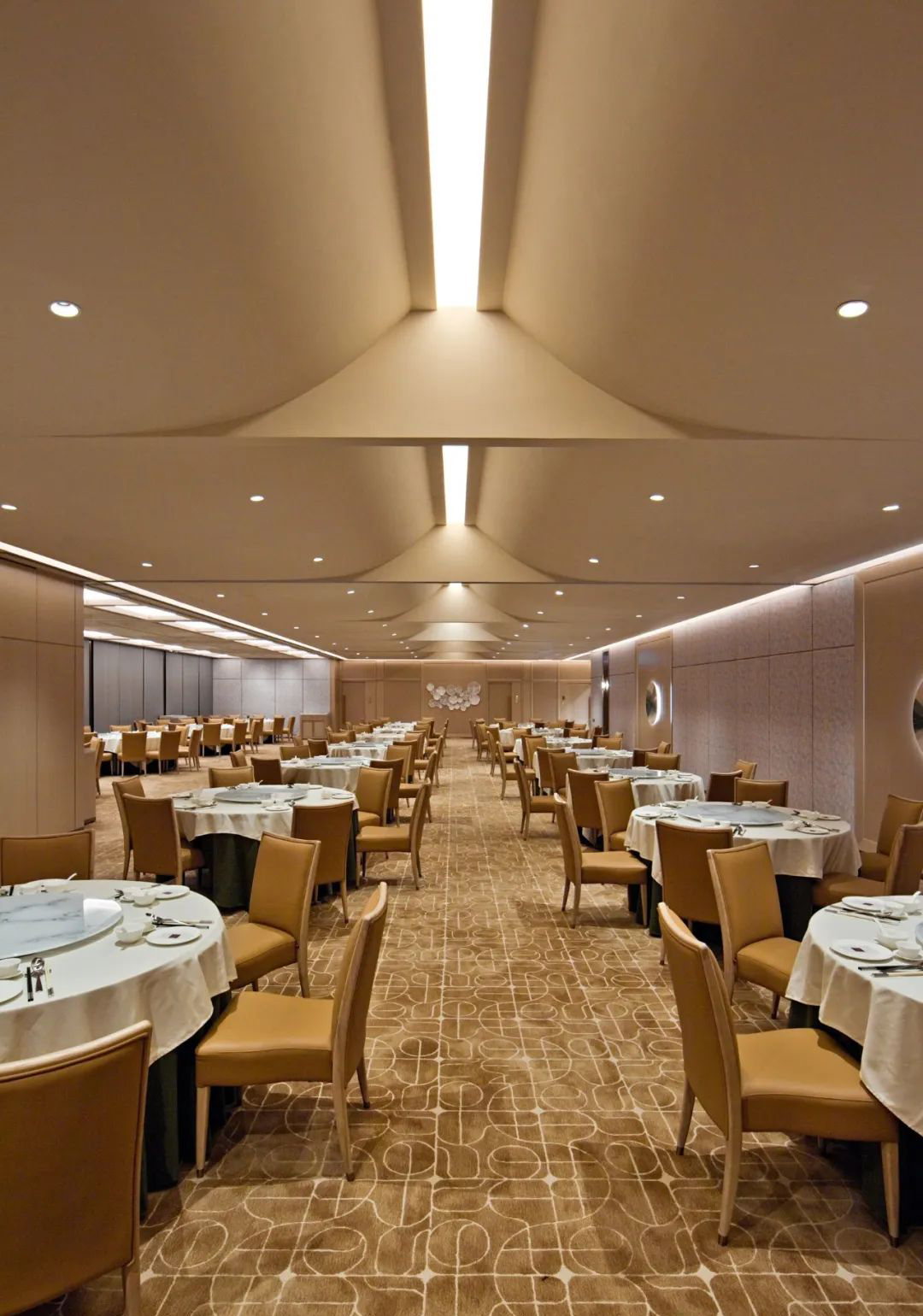 福临门轻奢风粤菜中餐厅装建设计规划(图5)