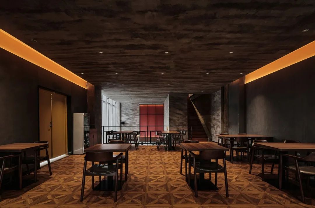 九川中餐·烧烤·幼酒馆融合店装建设计规划(图9)