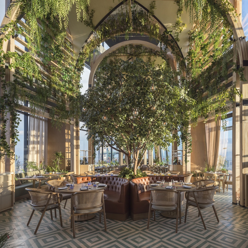 室内天井式LING LING特色餐厅装建设计规划(图7)