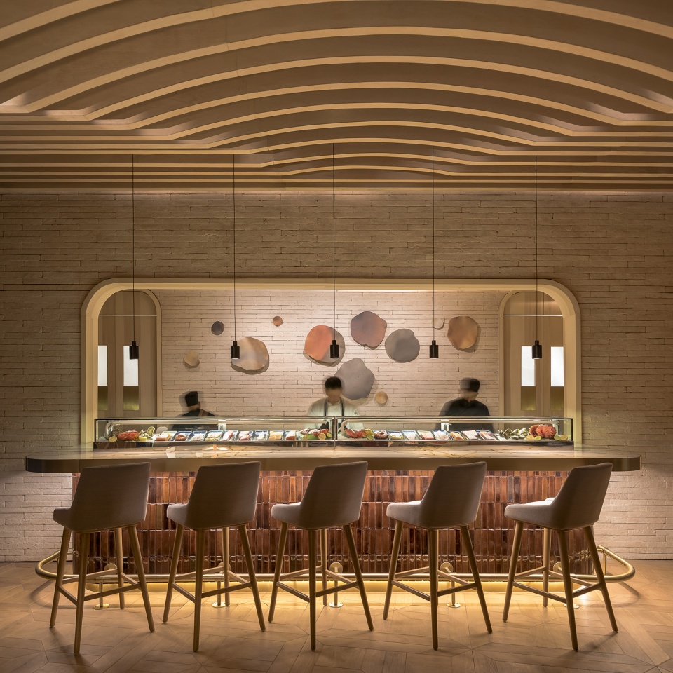 室内天井式LING LING特色餐厅装建设计规划(图11)