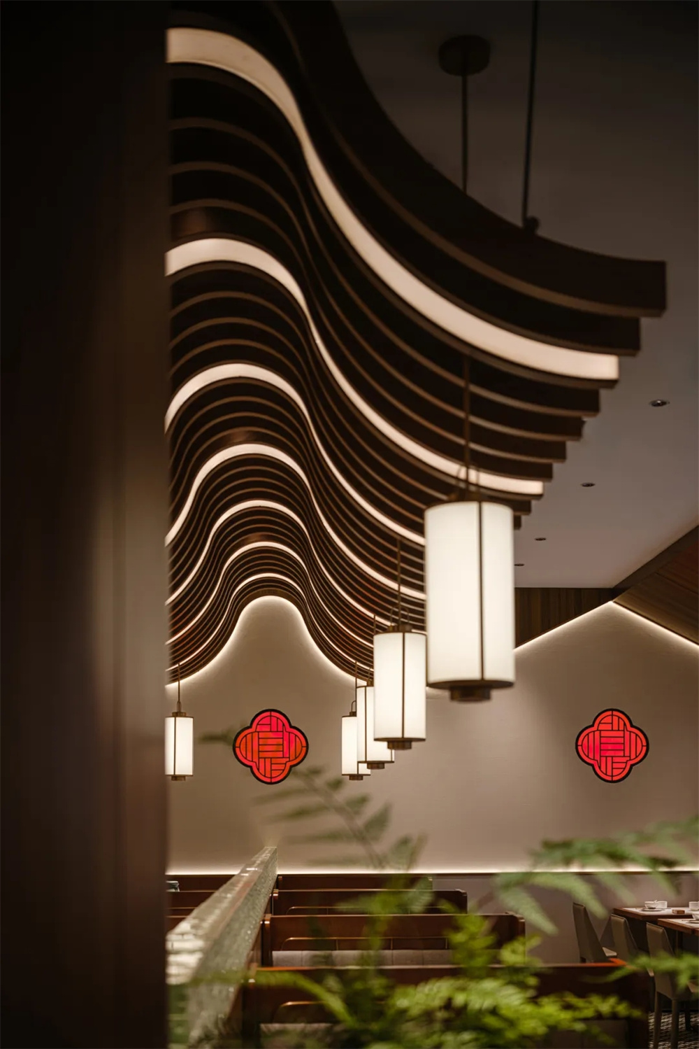 传承簸箕菜得食粤菜餐厅装建设计规划(图5)