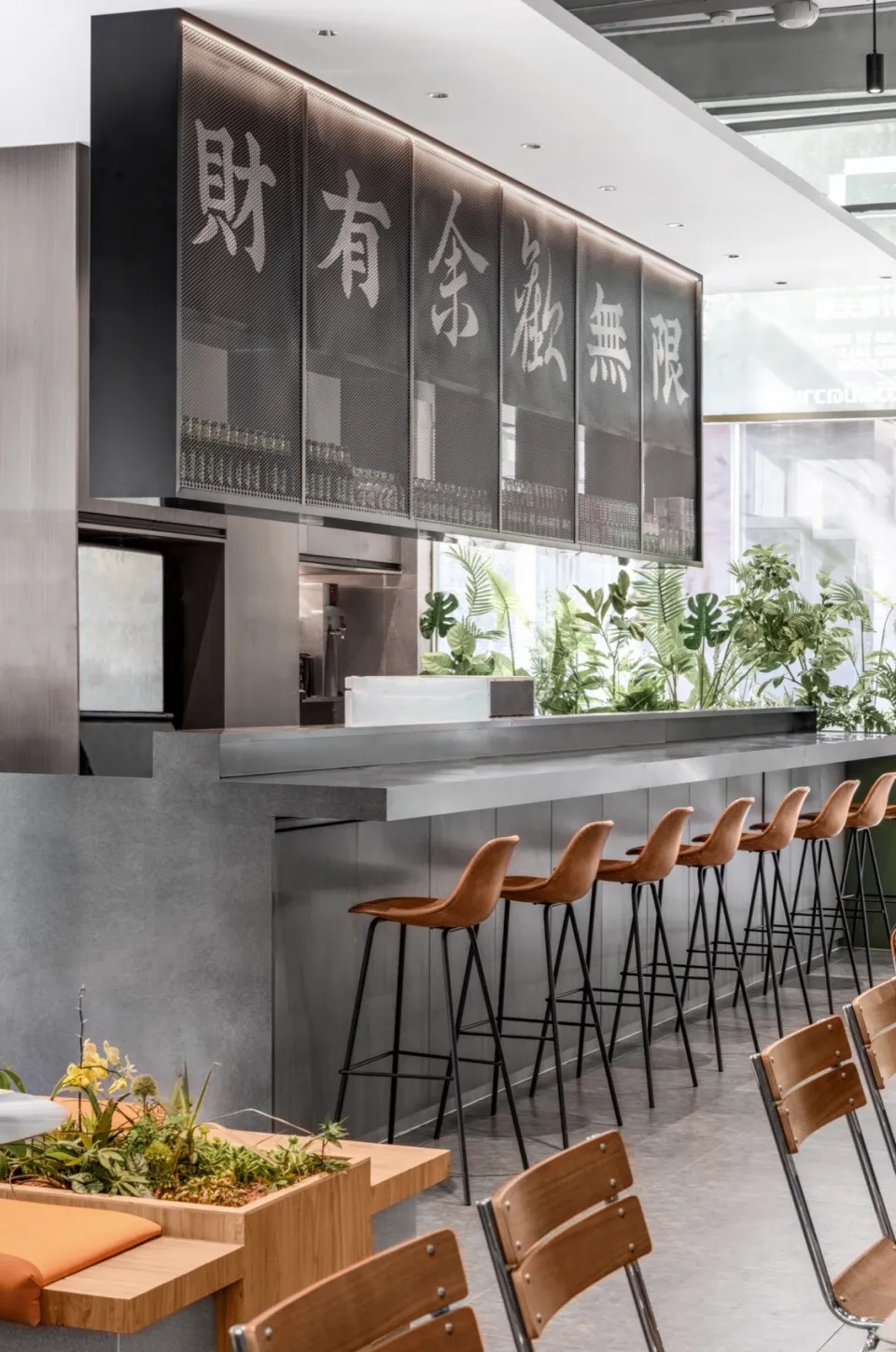 郑州BB贝博大推荐Fun-hey余欢泰式快餐店装建设计(图5)