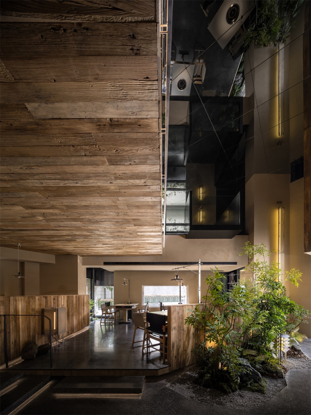 天然野趣   观山特色火锅店装建设计规划(图4)