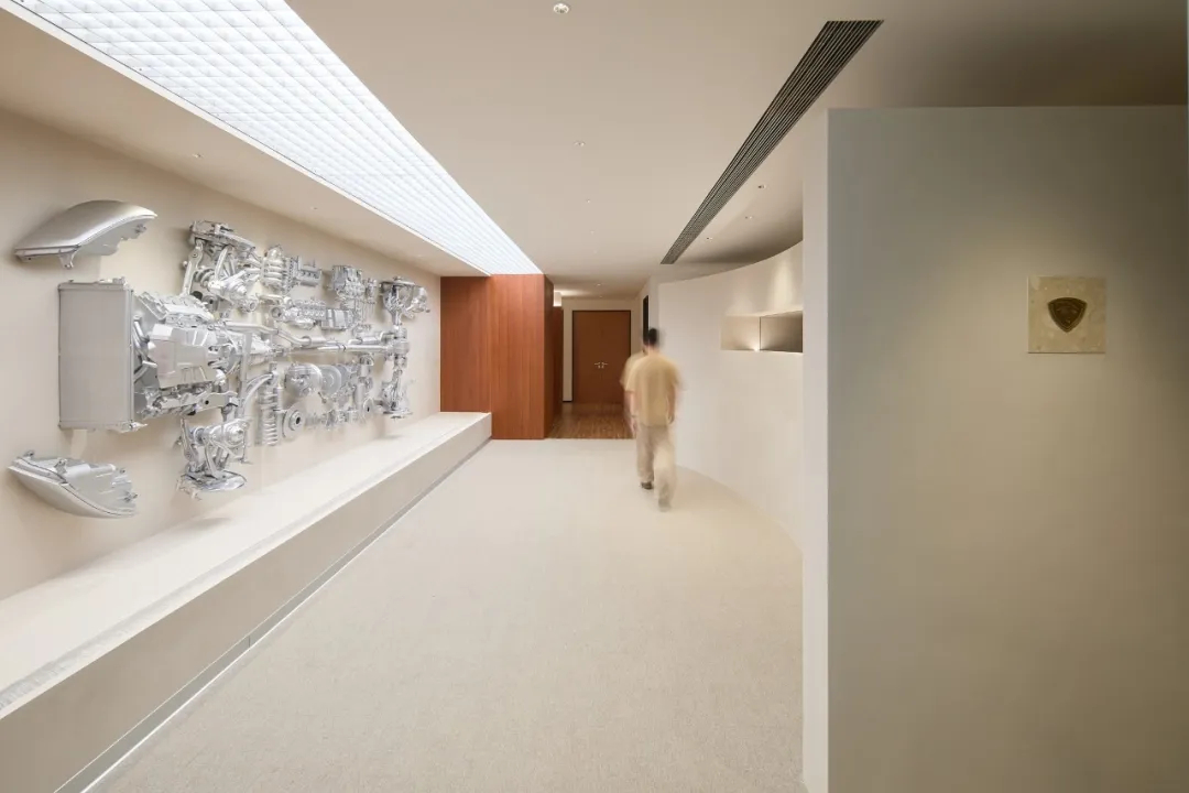 400平汽车配件公司展厅兼办公室装建设计(图2)