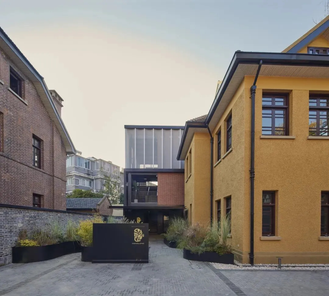 郑州BB贝博大推荐葱翠和牛幼火锅餐厅装建设计(图1)