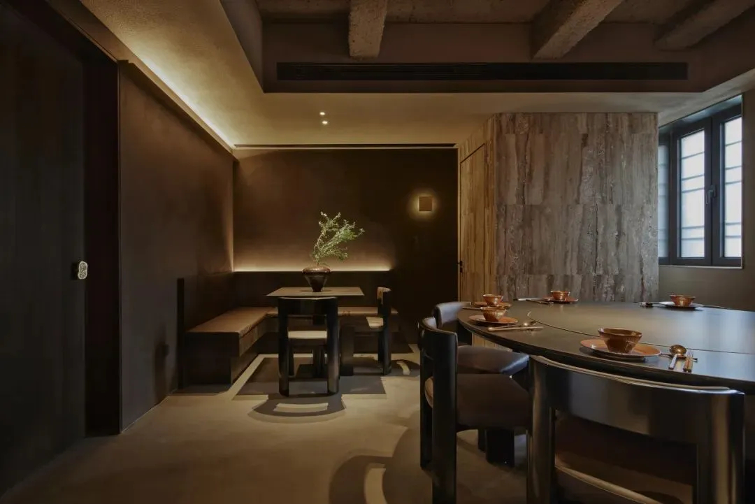 郑州BB贝博大推荐葱翠和牛幼火锅餐厅装建设计(图11)